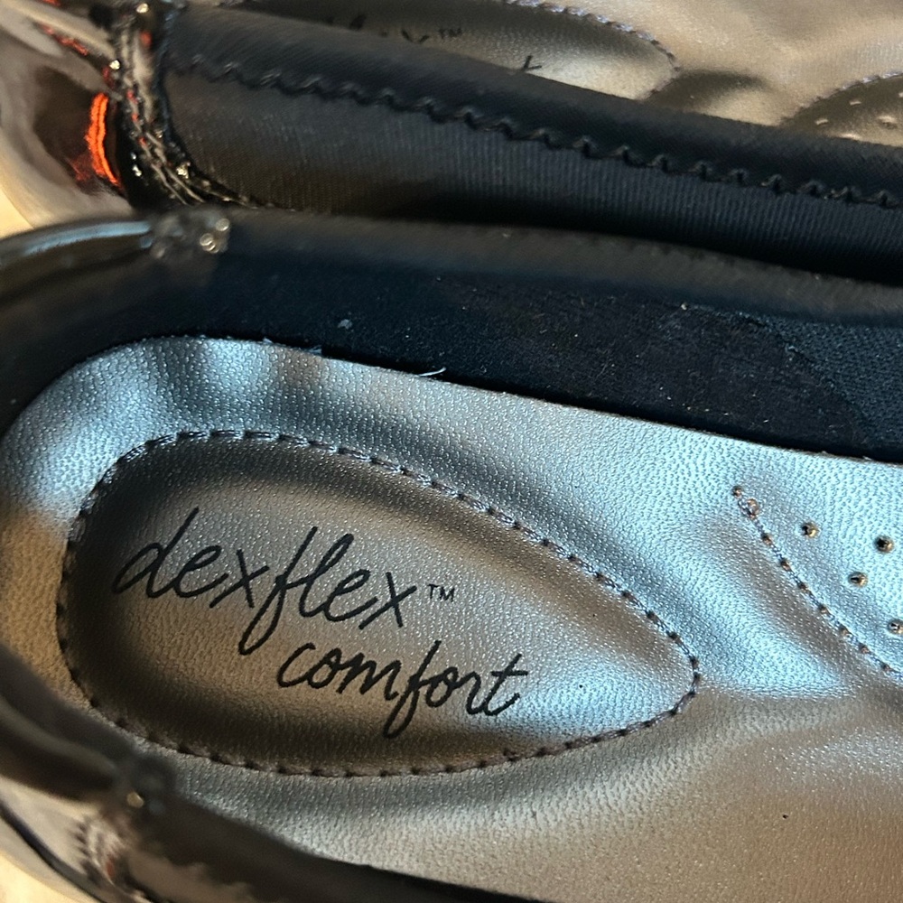 Dexflex Comfort Black Women's Slip on wedge heel women’s size 7.5 Wide - Picture 3 of 11